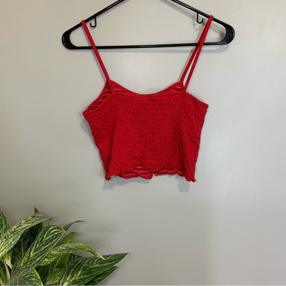 Ruched Cropped Red Tank Top - Picture 2 of 3